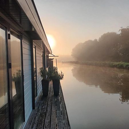 Bb De Woonboot Appartement Anna Paulowna Buitenkant foto